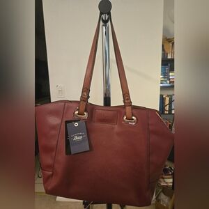 NWT G.H. Bass & Co Burgundy Tote Bag (3 in 1)